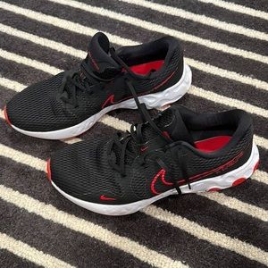 Men’s Nike Sneakers